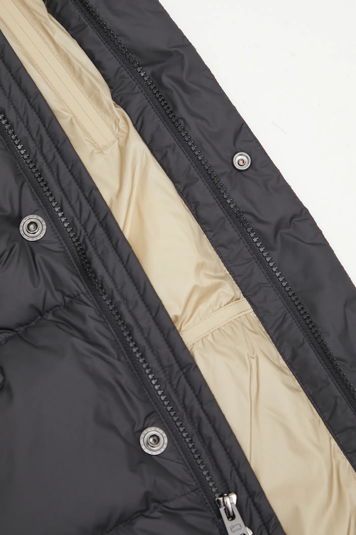 Woolrich kurtka puchowa Cloud Davis CFWOOU2087MRUT2635 czarny