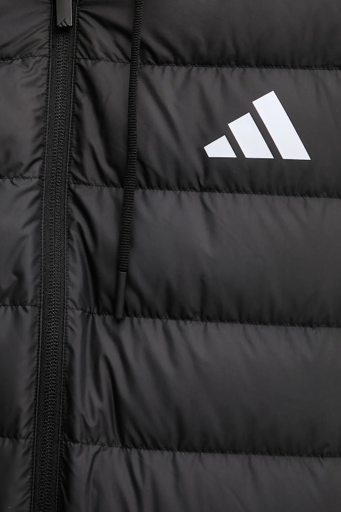 Bunda adidas Essentials Climawarm KA5251 čierna