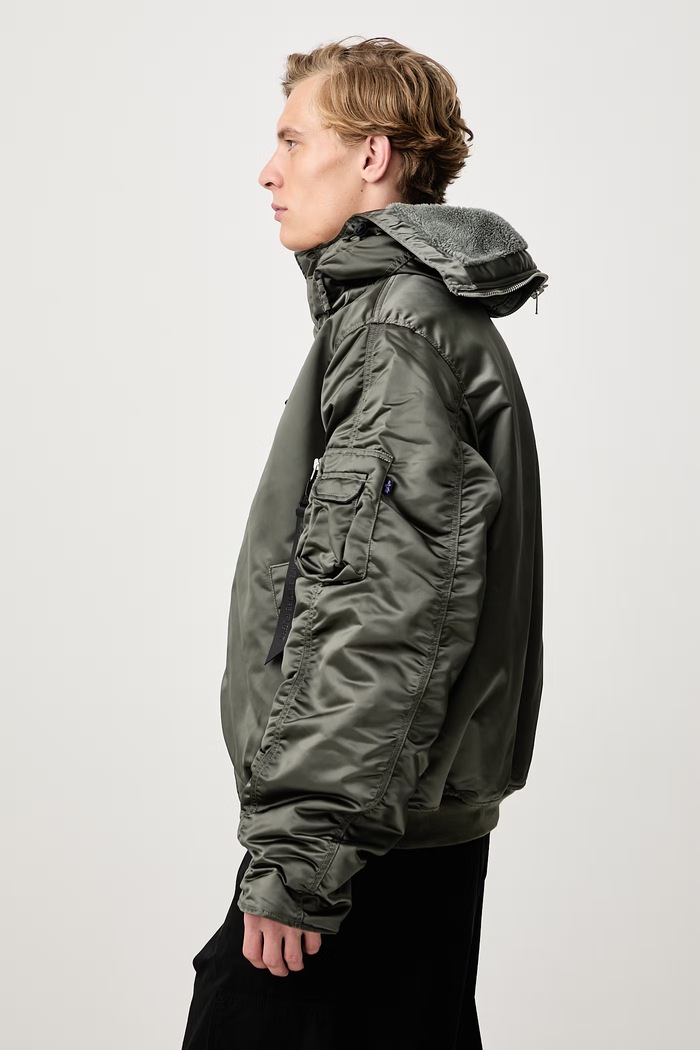 N-2B Base bomberka męska Alpha Industries 758101 zielony