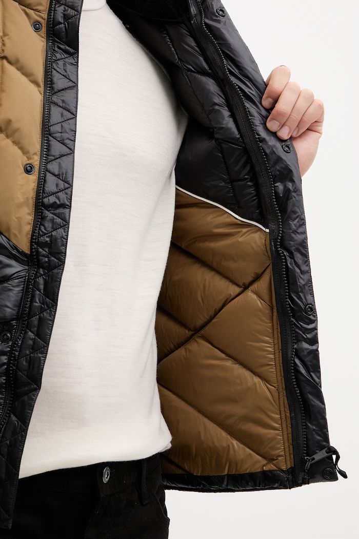 Helly Hansen bezrękawnik męski VILLAGE PUFFY VEST 54495