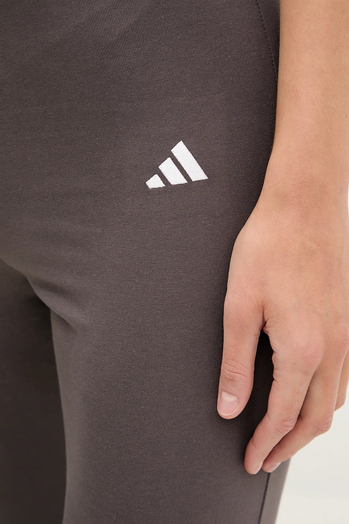 adidas legginsy Essentials szary JD3076