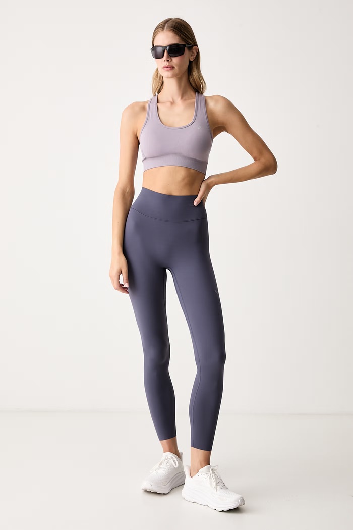 Puma Legginsy damskie Shapeluxe Tight 527463 fioletowy SS26