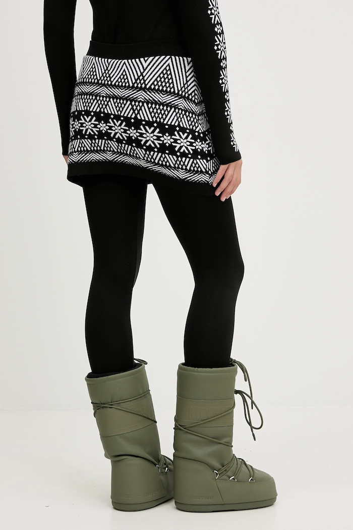 Odzież Newland legginsy sportowe LADY SKIRT LEGGINGS N46722.108 czarny