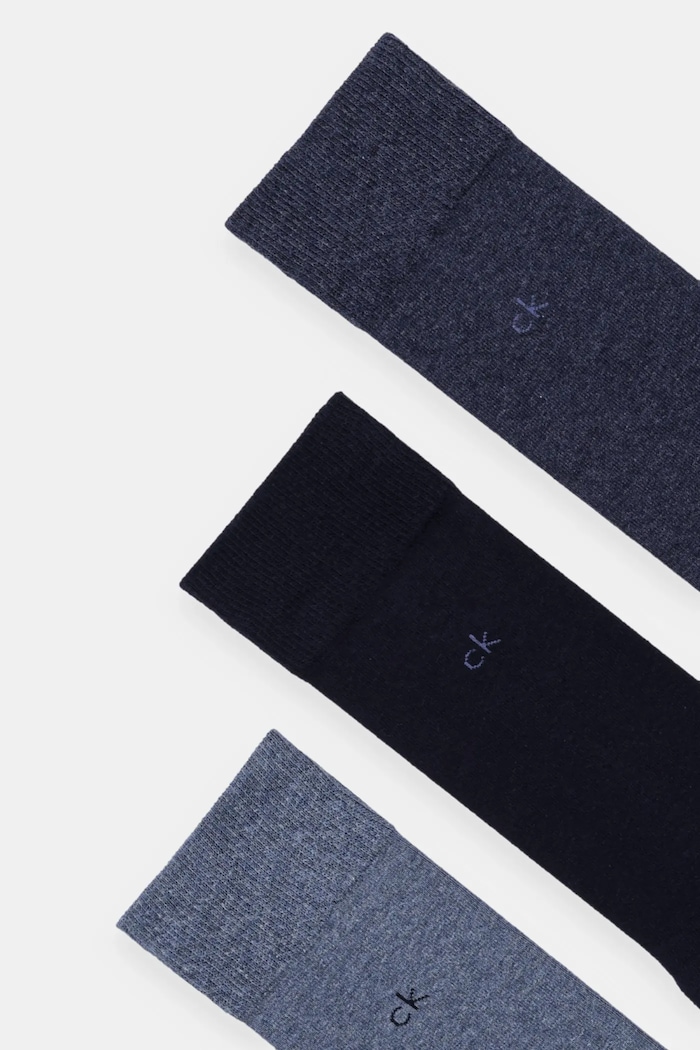 Calvin Klein skarpety męskie z bawełną 3-pack 701234208 niebieski SS26