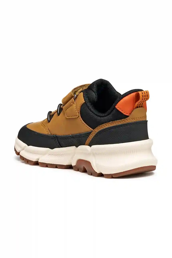 Geox gyerek sportcipő FLEXYPER barna J56LCA.0MEFU.36.39