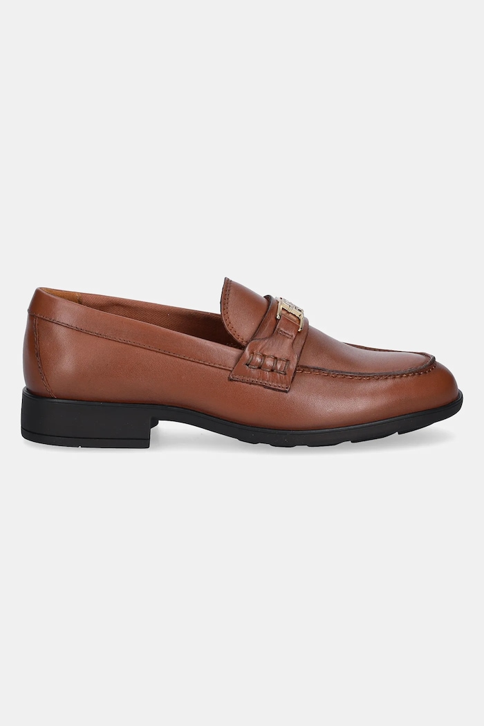 Tommy Hilfiger bőr mokaszin TH LOGO LEATHER LOAFER FW0FW08705 barna AW25
