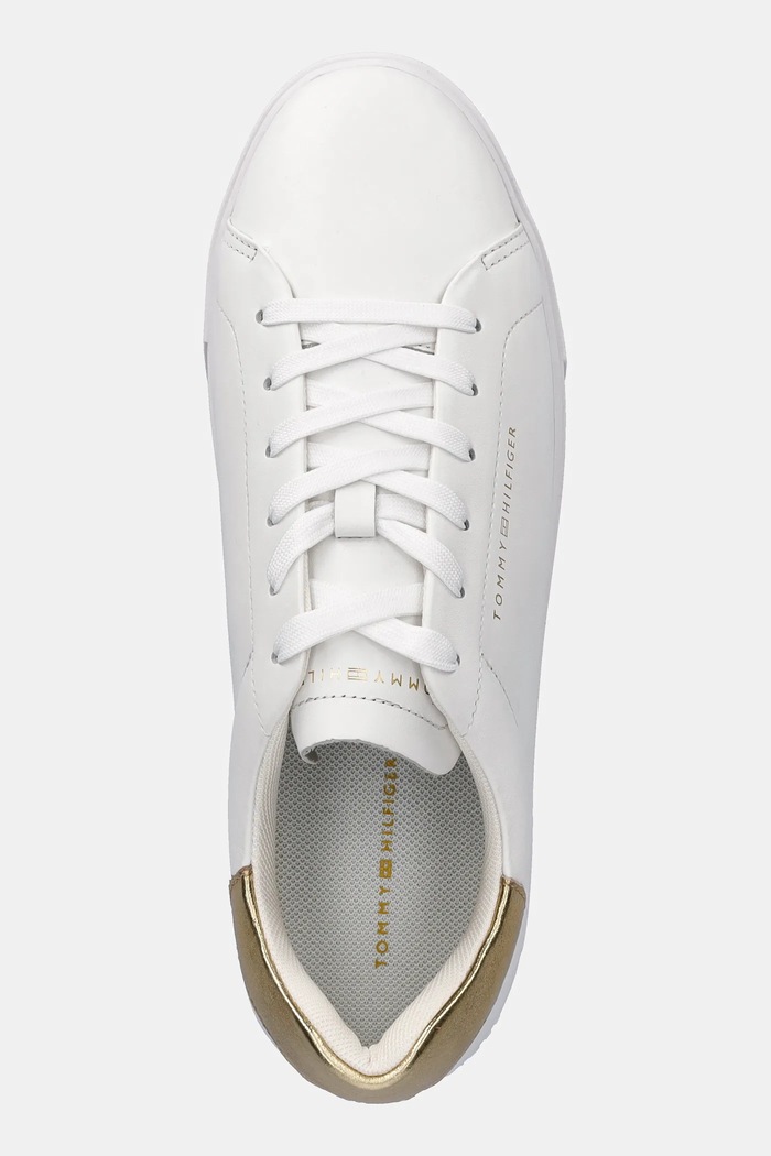 Кожени маратонки Tommy Hilfiger ESSENTIAL PLATFORM COURT SNEAKER бял FW0FW08756