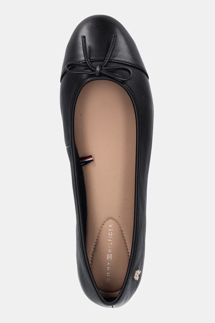 Kožené baleríny Tommy Hilfiger TOE CAP LEATHER BALLERINA černá FW0FW08759