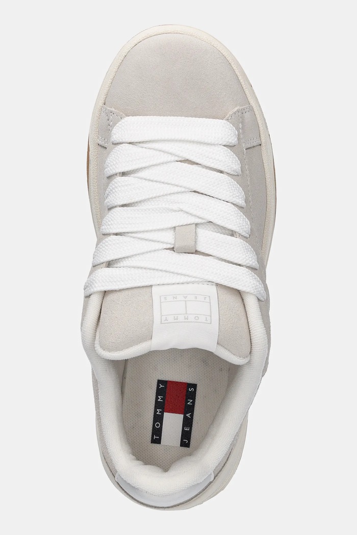 Tommy Jeans velúr sportcipő TJW SKATE SNEAKER bézs EN0EN02808