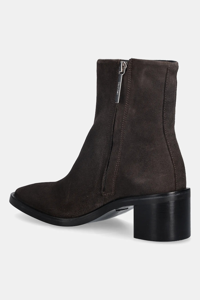 Obuv Semišové topánky Calvin Klein BLOCK HEEL ZIP BOOT SUE HW0HW02592 hnedá