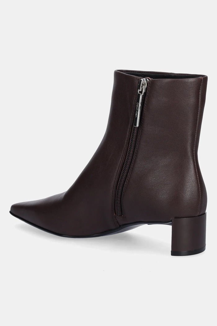 Cipők Calvin Klein bőr csizma SET BACK KITTEN HEEL ANKLE BOOT HW0HW02811 barna