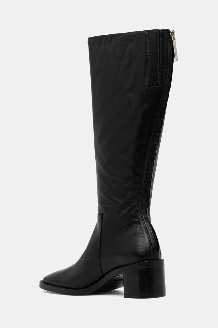 Obutev Usnjeni elegantni škornji Calvin Klein BLOCK HEEL KNEE BOOT LTH HW0HW02812 črna