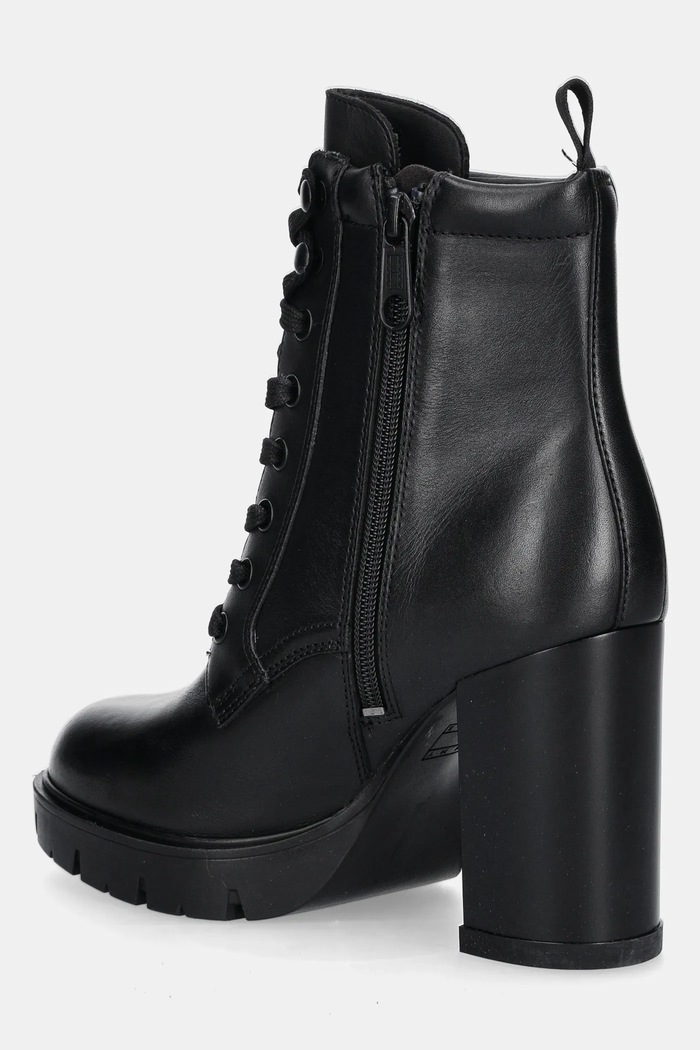 Obuv Kožené členkové topánky Tommy Jeans TJW HEEL LACE UP BOOT EN0EN02832 čierna
