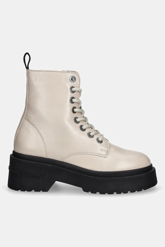 Kožené workery Tommy Jeans TJW CHUNKY SHINY LEATHER BOOT EN0EN02848 béžová AW25