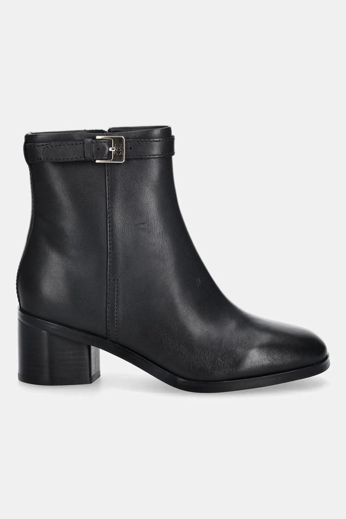 Δερμάτινες μπότες Tommy Hilfiger TH BUCKLE RIDING MID HEEL BOOTIE FW0FW08859 μαύρο AW25
