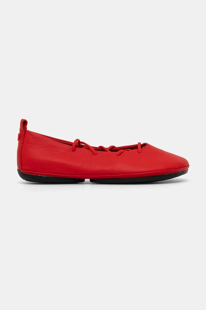 Δερμάτινες μπαλαρίνες Camper Right Nina K201835.003 κόκκινο AW25