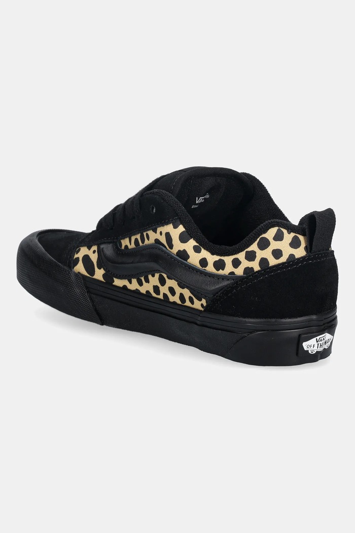 Παπούτσια Πάνινα παπούτσια Vans Knu Skool Y2K Dalmatian VN000D6ZEZI1 μαύρο