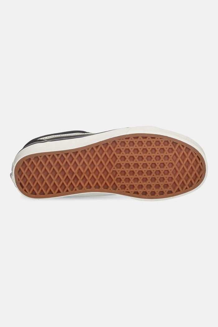 Πάνινα παπούτσια Vans Old Skool Cozy VN000D9YEMV1 μαύρο