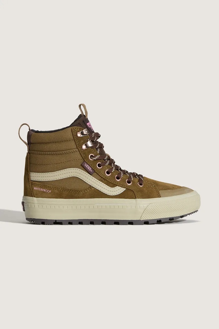 Πάνινα παπούτσια Vans MTE Sk8-Hi Waterproof δέρμα σαμουά καφέ VN000DAQRPK1