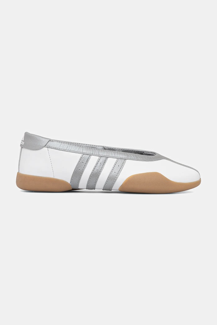 adidas Originals balerini de piele Taekwondo Mei Ballet W JQ6438 alb SS26