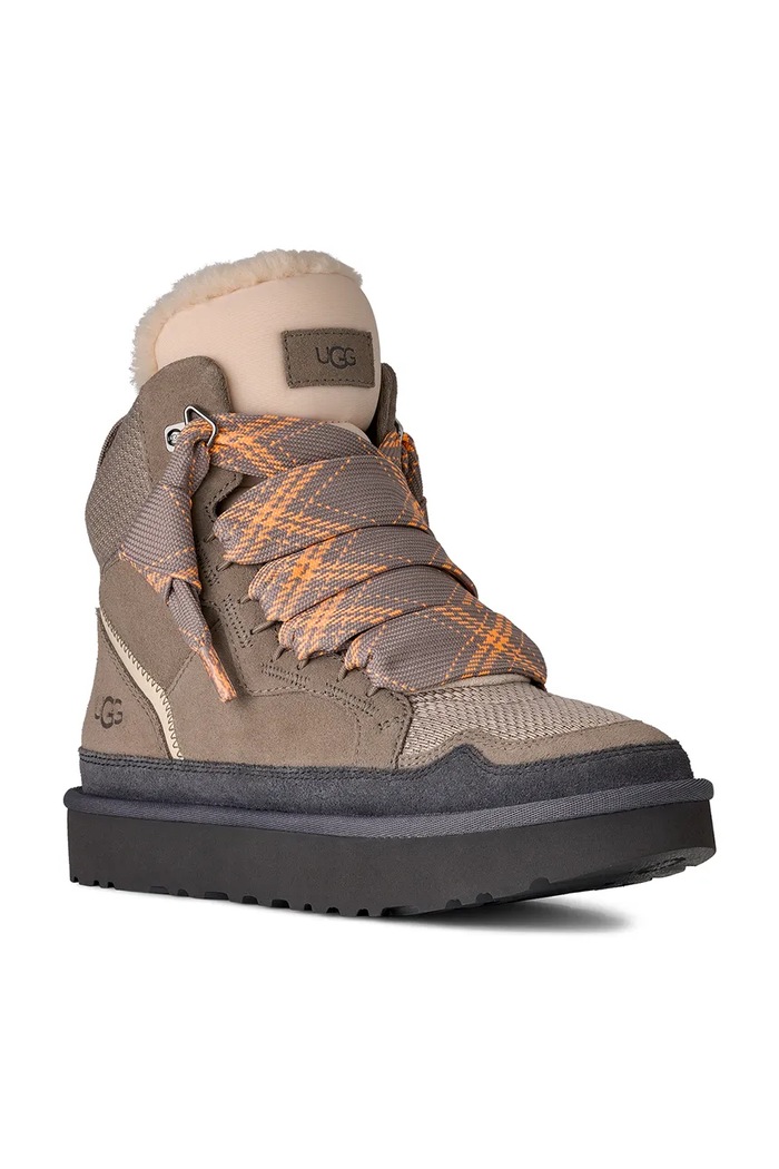 Велурени маратонки UGG Highmel 1145390.CBBLG бежов AW25