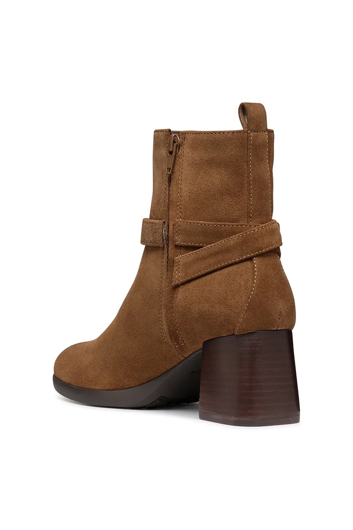 Geox velúr bokacsizma D WALK PLEASURE 55 barna D46XBA.00022.C6372