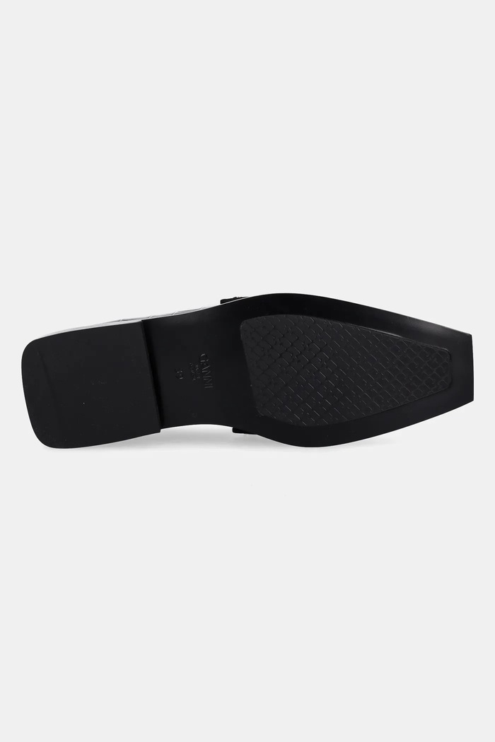 Mokasíny GANNI Studs Square Toe Loafer Shiny Croco S3014 černá
