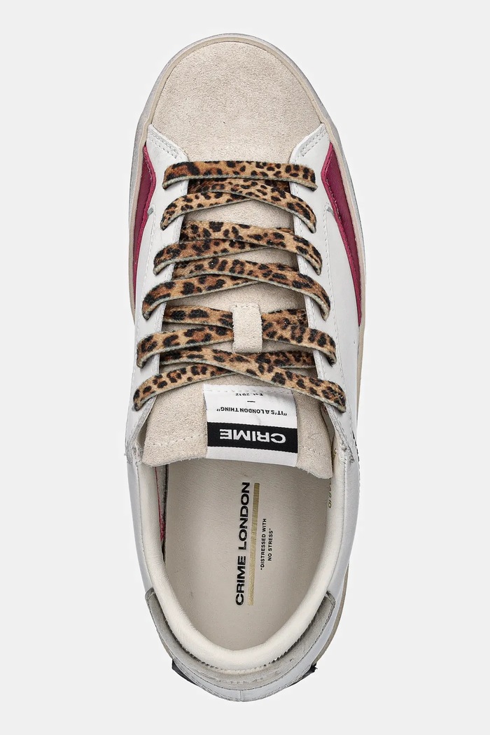 Δερμάτινα sneakers Crime London DISTRESSED λευκό 25000AA8.10