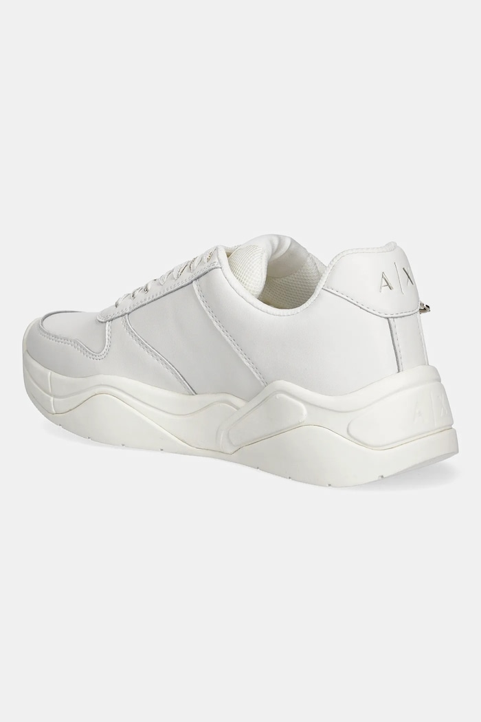 Obuv Kožené tenisky Armani Exchange XW001617.AF17443.M0107 biela
