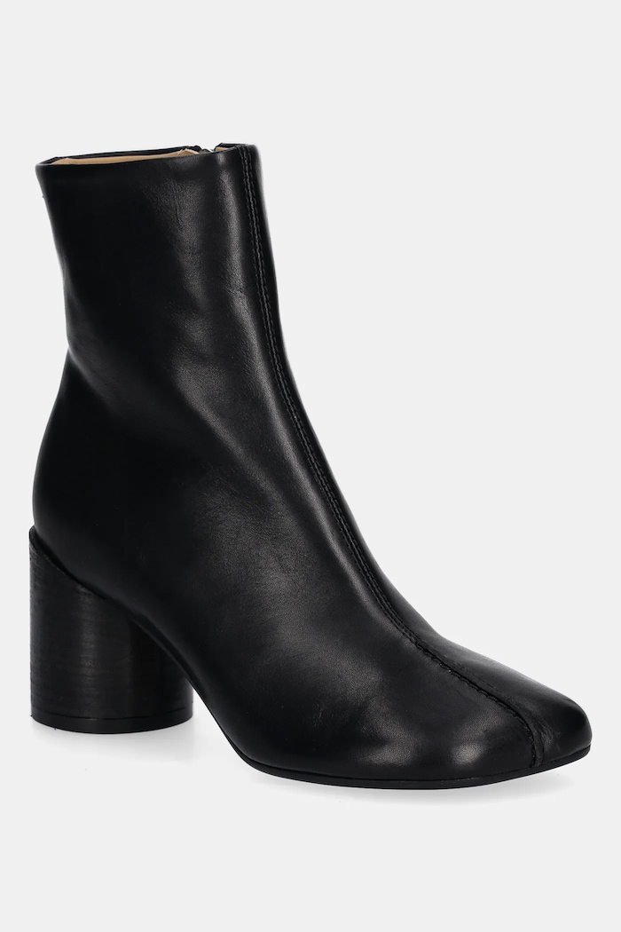 MM6 Maison Margiela leather ankle boots grain leather black S59WU0260.P5000.T8013