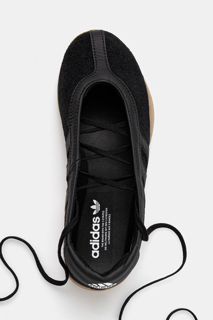 Μπαλαρίνες σουέτ adidas Originals Taekwondo Mei Ballet W μαύρο JQ0669