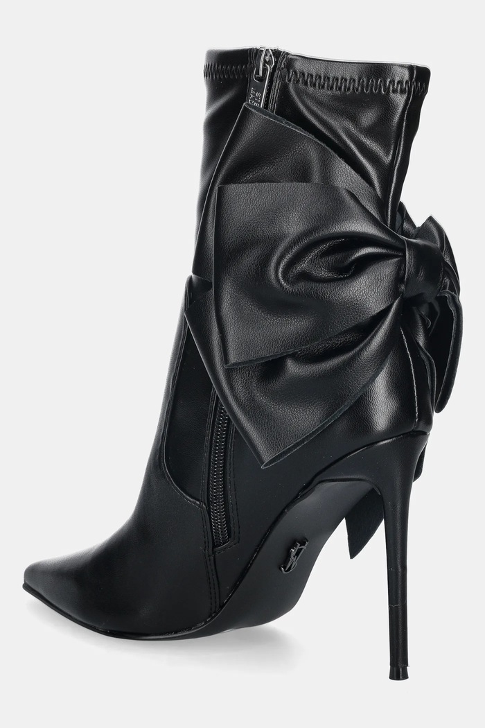 Obutev Gležnarji Steve Madden Saline 11004781.001 črna