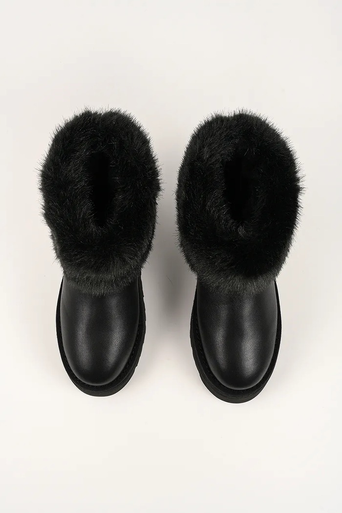 Karl Lagerfeld cizme de iarnă SKYLAR negru KL48655.400
