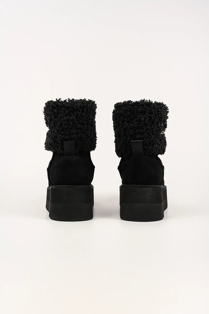 Încălțăminte Karl Lagerfeld cizme de iarnă SKYLAR KL48653.700 negru