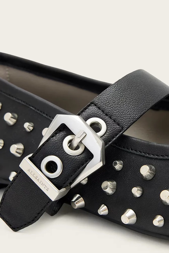 Usnjene balerinke AllSaints HOLLY STUD SHOE črna W040FD