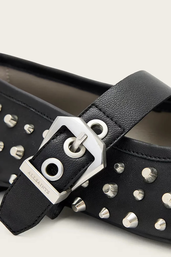 Usnjene balerinke AllSaints HOLLY STUD SHOE črna W040FD
