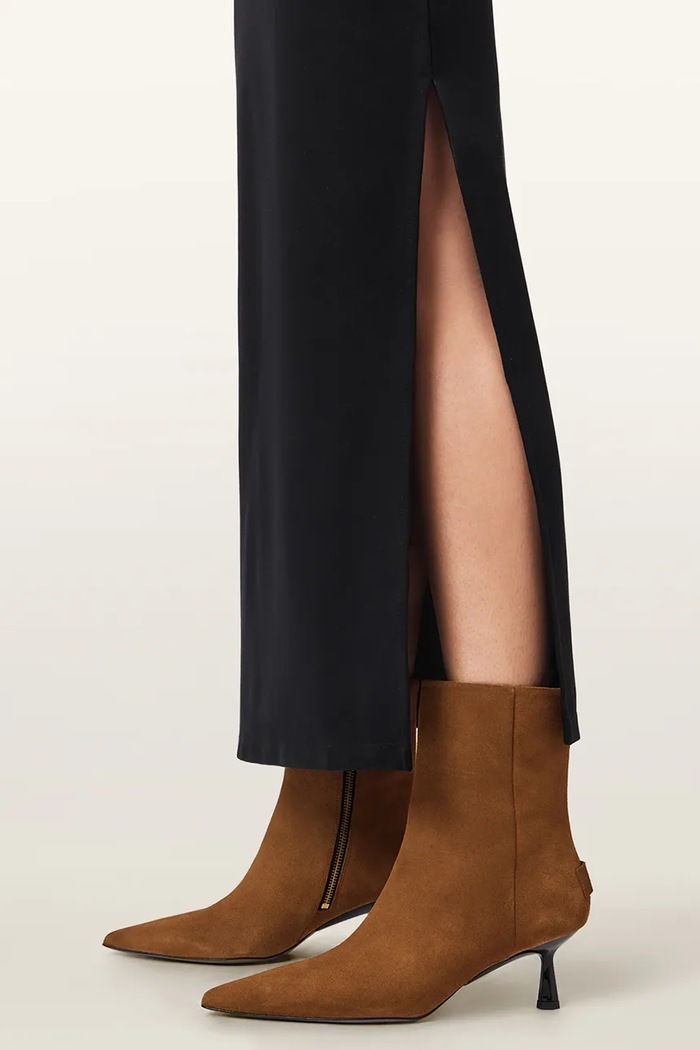 Gležnječe od brušene kože AllSaints Vivian Suede Boot W009FD smeđa