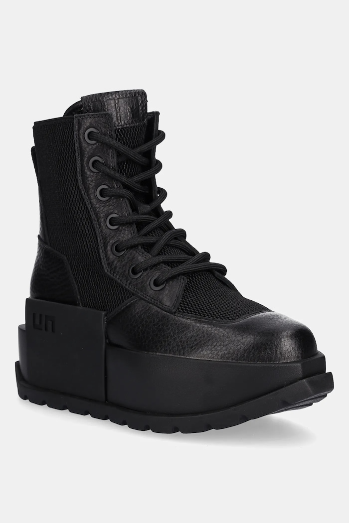 Nízké kozačky United Nude Roko Trooper platforma černá 1096701165