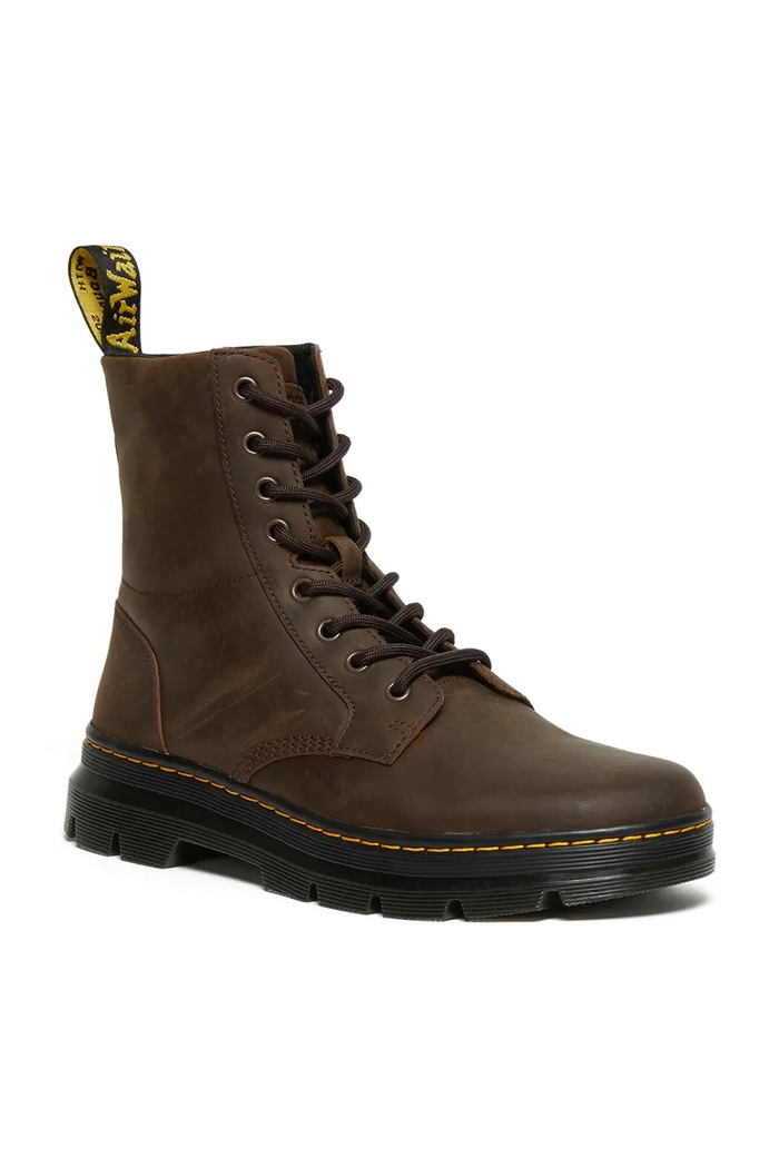 Δερμάτινες μπότες Dr. Martens Combs DM26006207