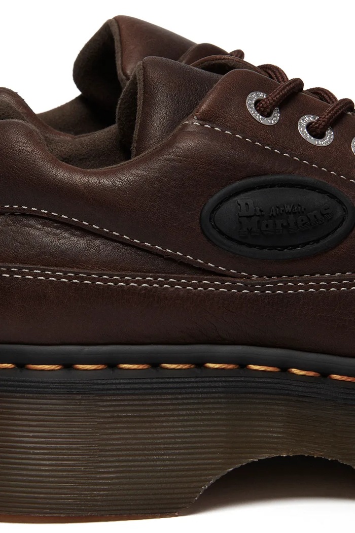 Dr. Martens półbuty skórzane Buzz 5i brązowy DM41129200