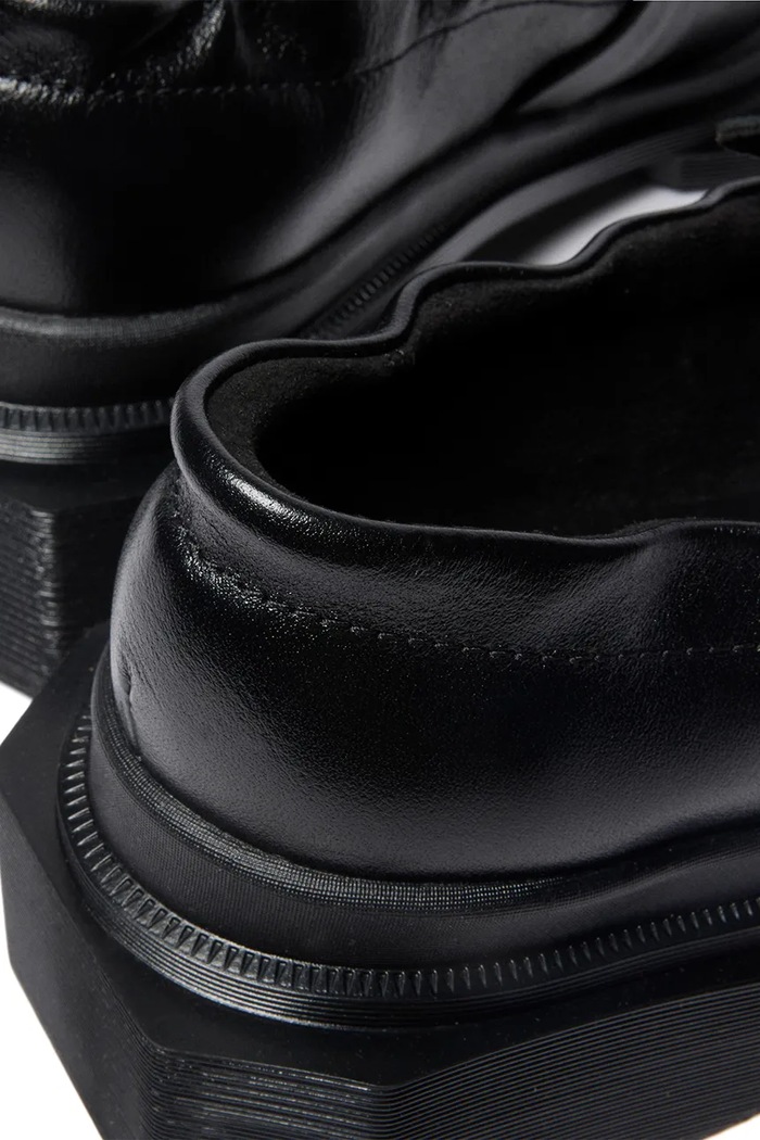 Kožené mokasíny Dr. Martens Maybole Loafer černá DM42063001