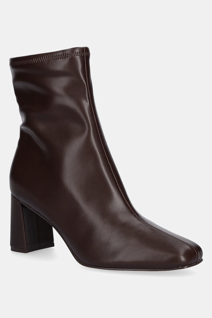 Gležnarji Steve Madden Hurst Imitacija zrnatega usnja rjava 11003498.GC2