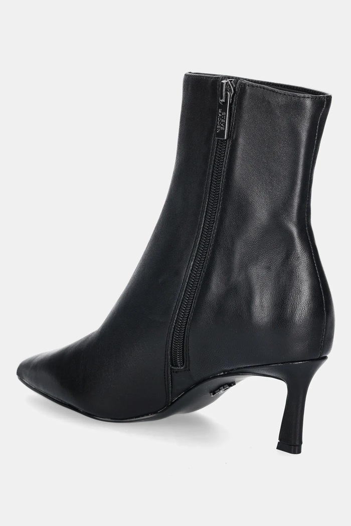 Boty Kožené kotníkové boty Steve Madden Lulah 11003282.017 černá