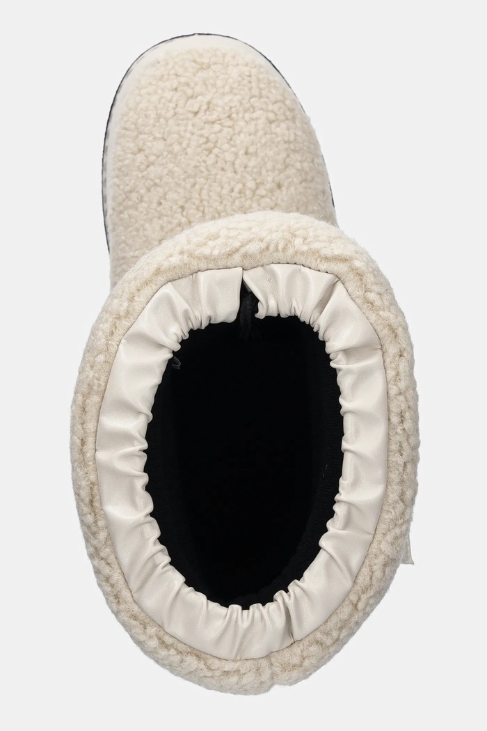 Snehule Love Moschino béžová JA24452G0NISM12A