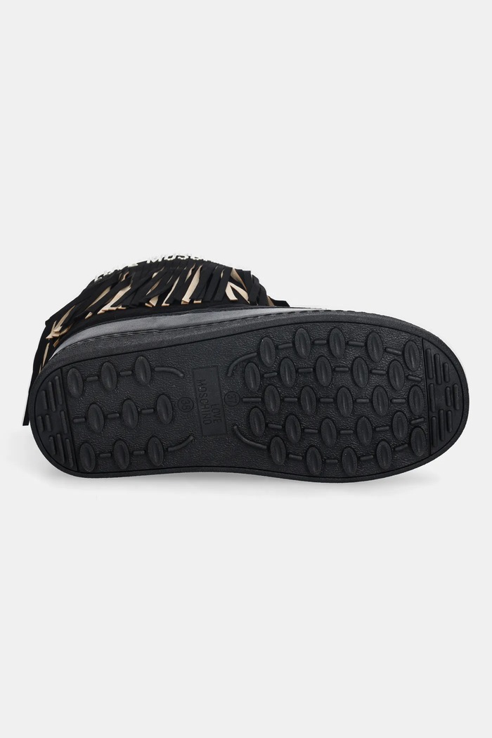 Love Moschino śniegowce JA24462G0NISN00A czarny