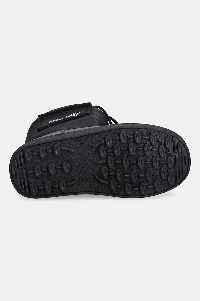 Snehule Love Moschino JA24452G0NISL000 čierna