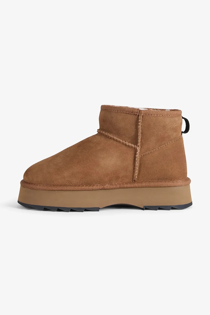 Emu Australia śniegowce zamszowe Sharky Micro Flatform brązowy W13304.CHEST