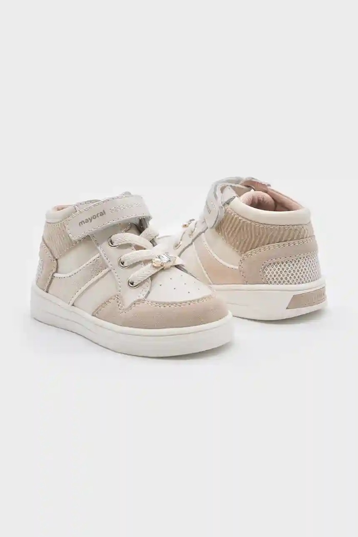 Детски маратонки Mayoral 42579.38A.Baby.9BYA бежов AW25