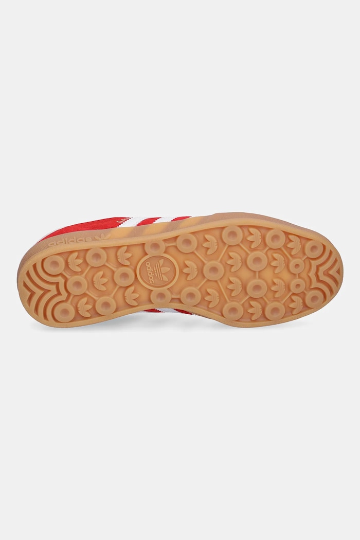 Детски велурени маратонки adidas Originals GAZELLE INDOOR JS3801 червен