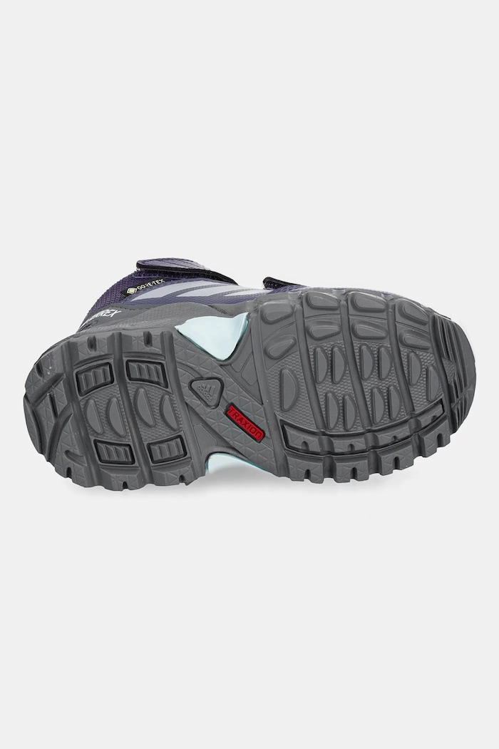 Detské zimné topánky adidas TERREX TERREX SKYCHASER MID GTX JR4058 fialová